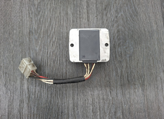 Spanningsregelaar Yamaha RD 350 LC