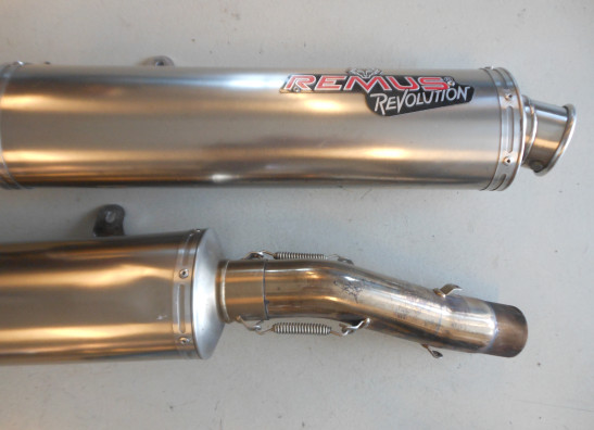 Uitlaat Aprilia RSV 1000