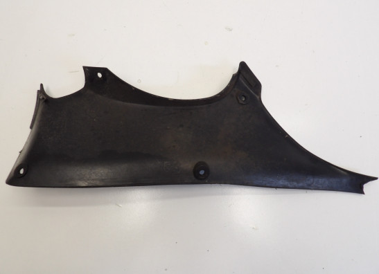 Rechter binnenkuip Suzuki RF 900