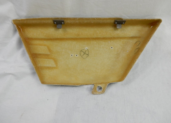 Rechter zijkuip klein Moto Guzzi Le Mans III