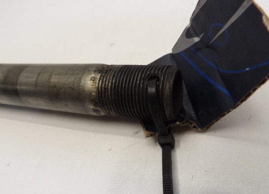 Hinterradachse Kawasaki ZXR 400