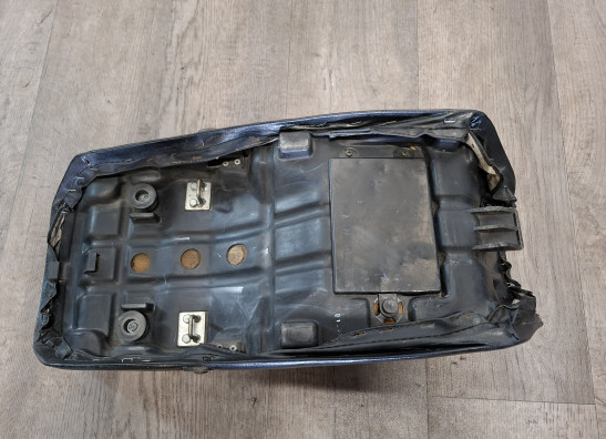 Zadel Kawasaki GPZ 900