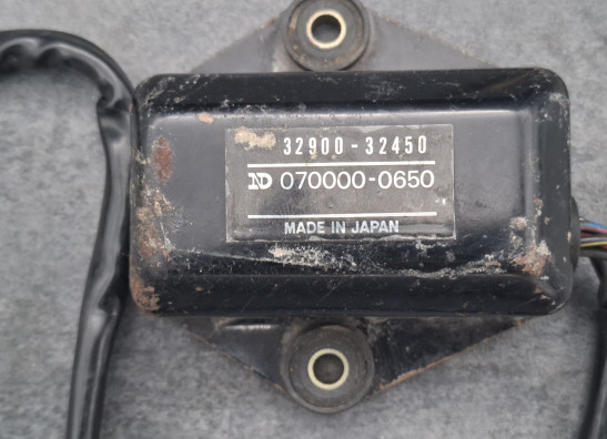 Regulator rectifier  Suzuki DR 400