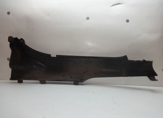 Rechter achterkant Suzuki GSX F 750