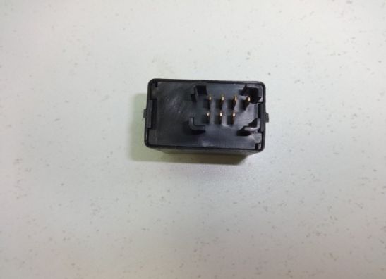 Relay Suzuki GSX R 600