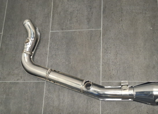 Uitlaat Harley Davidson FLDE Deluxe