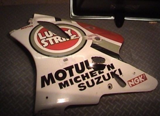 Seiten verkleidung links Suzuki GSX R 750