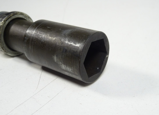 Axle front Yamaha FZ6