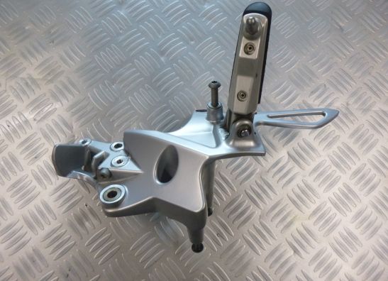 Main step holder left BMW F 800 S - ST