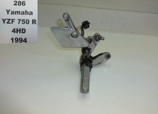 Main step holder right Yamaha YZF 750