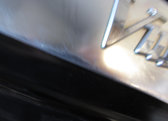 Cowl right small Yamaha V max