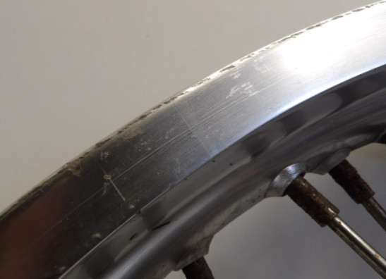 Front Wheel Suzuki VS 700 Intruder