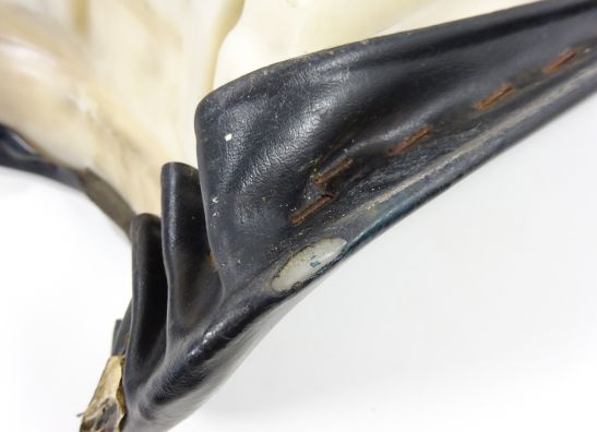 Zadel Kawasaki ZZR 1100