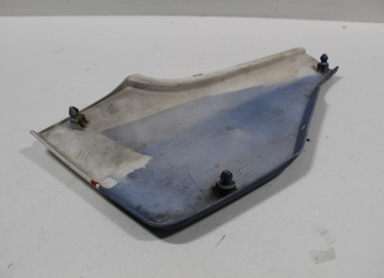Rechter zijkuip klein Honda VF 700  750 F