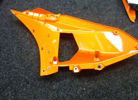 Rechter zijkuip KTM RC 390