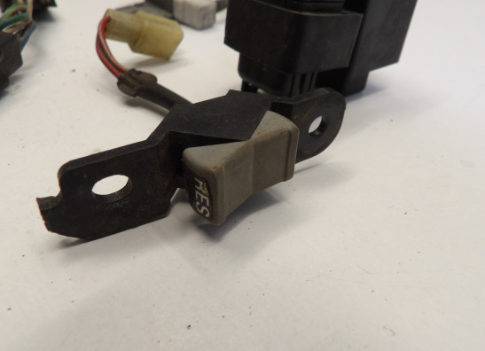 Relais unit Yamaha FZ 750