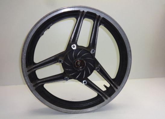 Front Wheel Honda VF 700  750 S Sabre