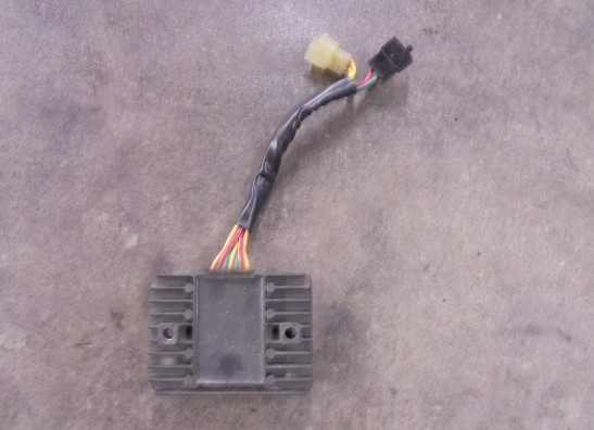 Spanningsregelaar Ducati Scrambler