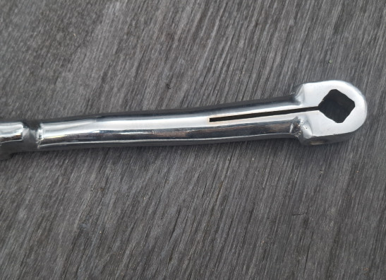 Kick starter Harley Davidson FXE Super Glide