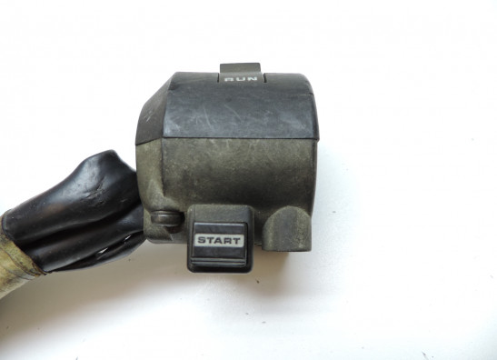 Handlebar switch assy right Honda VF 700  750 S Sabre
