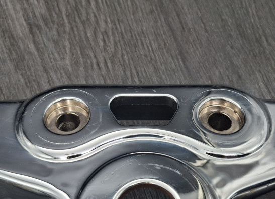 T stuk + kroonplaat Harley Davidson FXSTD Deuce