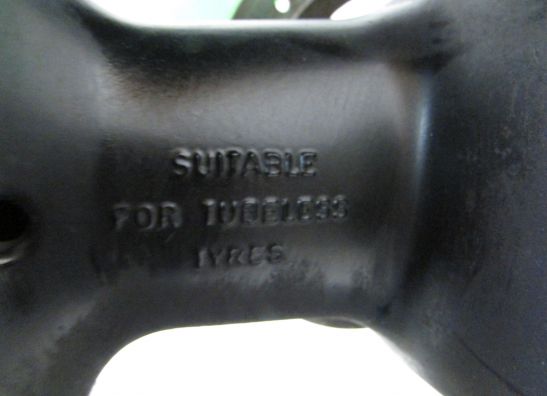 Rear wheel complete Triumph Sprint 900 Executive