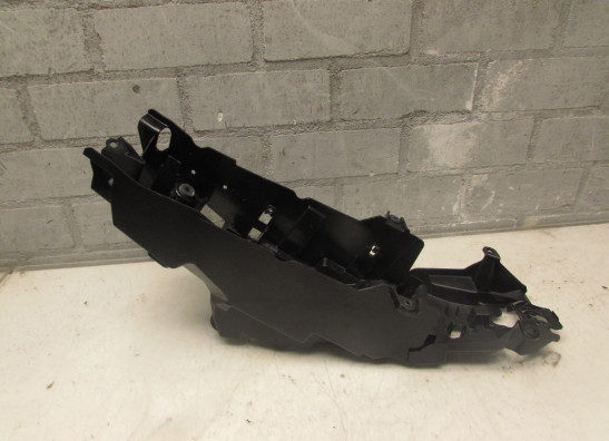 Batterie befestigung Yamaha Tracer 9 GT