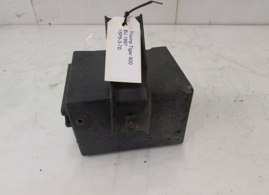 Batterie befestigung Triumph Tiger 900