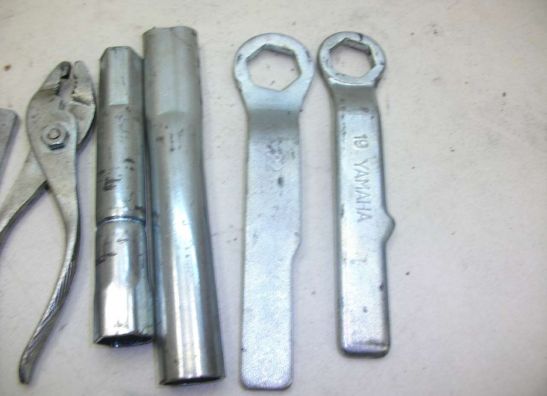 Tool set Yamaha XJ 600 Diversion