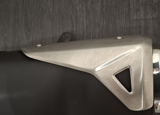 Auspuff Suzuki GSR 750