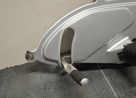 Main step holder left BMW R 1100 RT