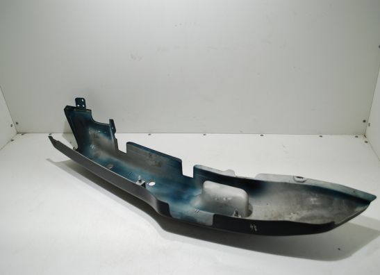 Cowl left rear Yamaha GTS 1000