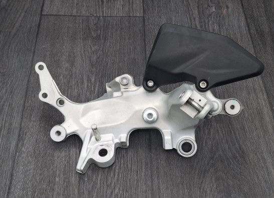 Main step holder left Ducati Multistrada V4