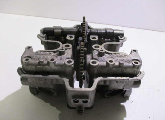 Cilinderkop Honda VF 750 C Magna