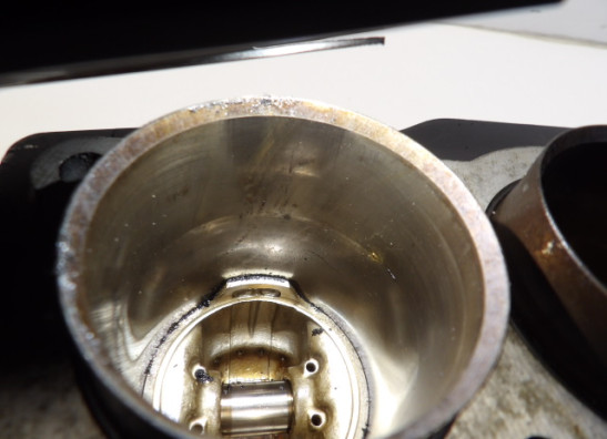 Cylinders Honda CB 550