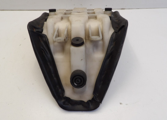 Zadel Yamaha FZR 600