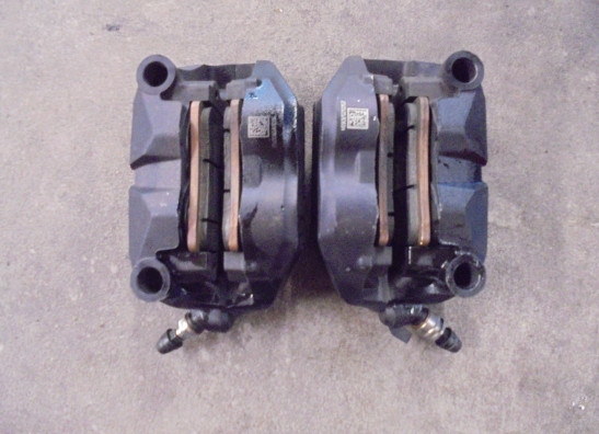 Bremssattel Bremszangen vorne BMW S 1000 R