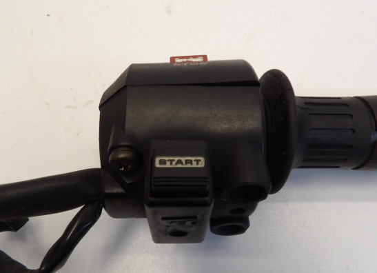 Handlebar switch assy right Honda VF 700  750 C Magna