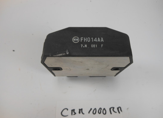 Regler Gleichrichter Honda CBR Fireblade