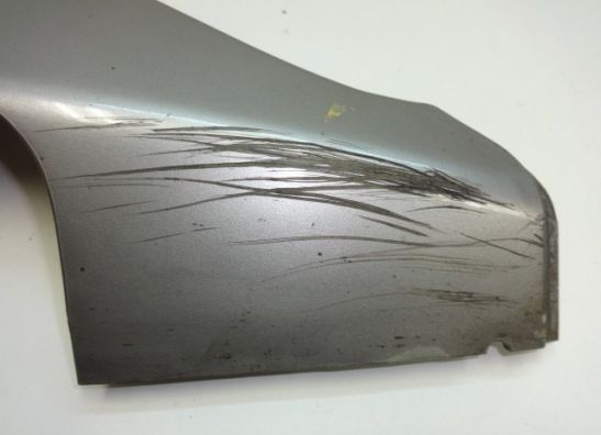 Cowl lower right Honda CBR 1000 F