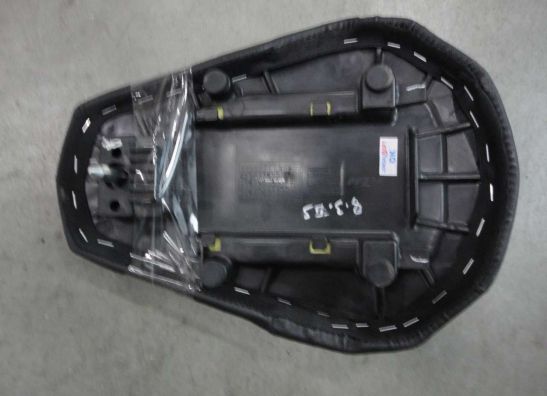 Buddy zadel KTM 390 Duke