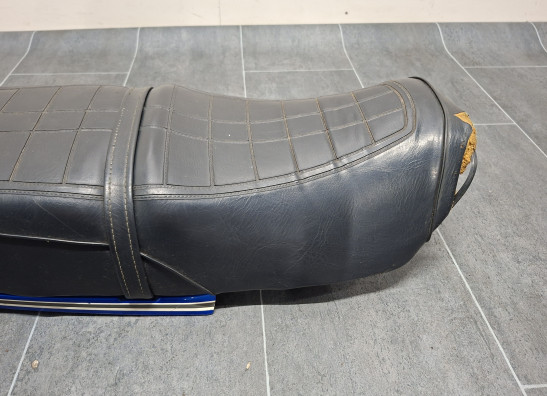Zadel Honda CB 400