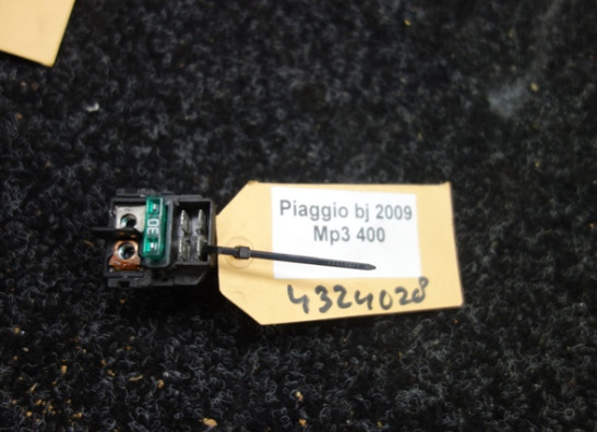 Startmotor relais Piaggio Mp3 400