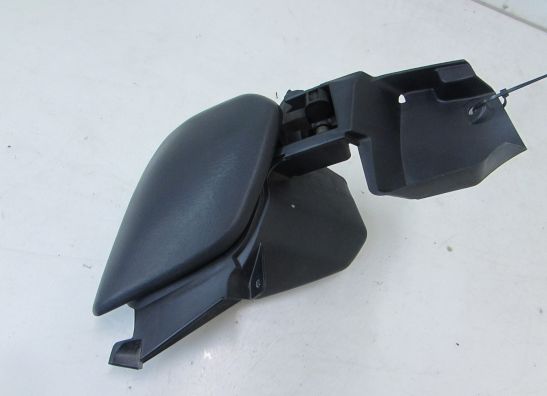 Cowl inside upper Suzuki Burgman 400