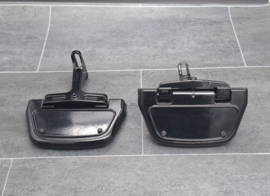 Fussraste links Harley Davidson FLTR Road Glide