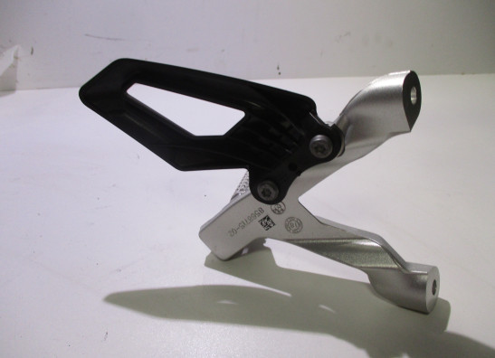 Fussrastetrager vorne links BMW S 1000 RR