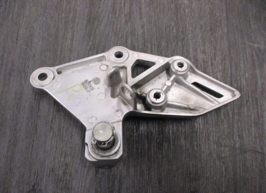 Main step holder right Honda CB 650 R