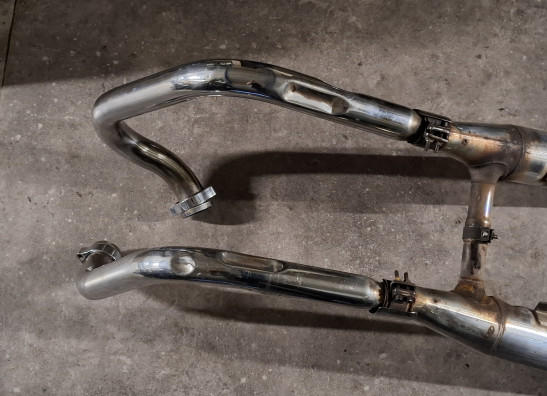 Uitlaat Suzuki VS 700 Intruder