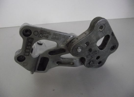 Main step holder left Suzuki GSX R 750