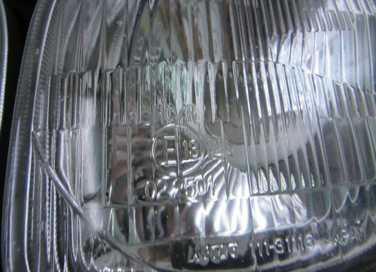 Headlight Yamaha YZF 750